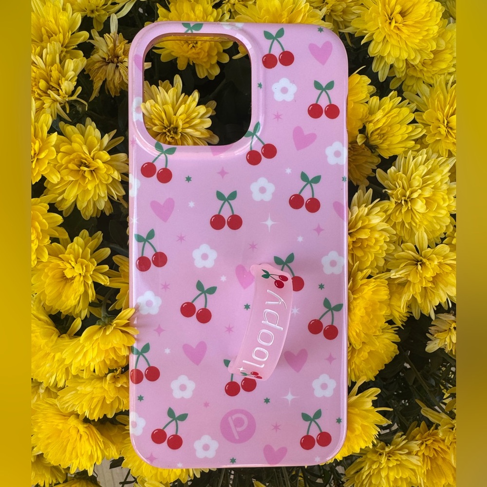 iPhone 15 Pro Max lefty loopy